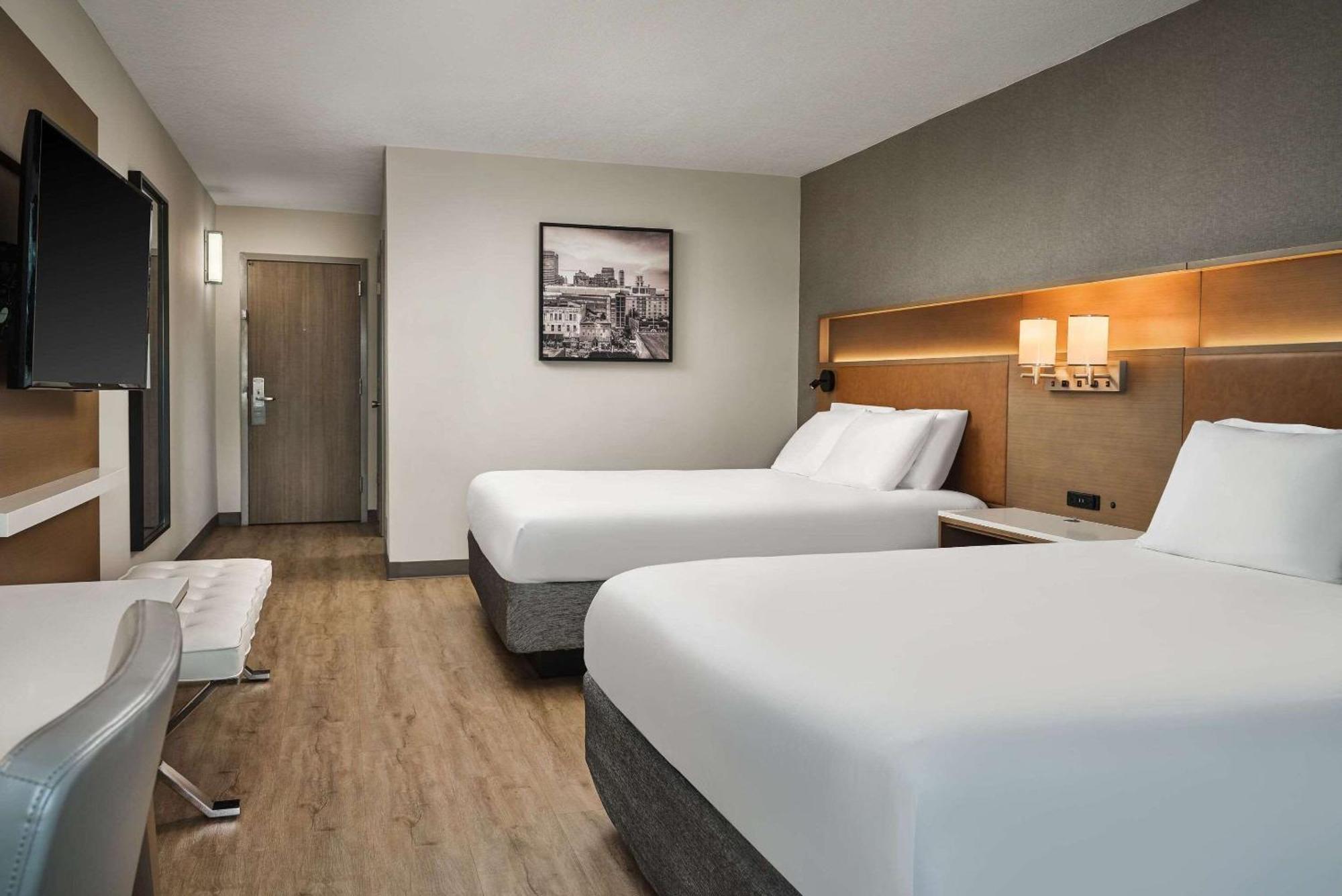 Radisson Hotel West Memphis Buitenkant foto
